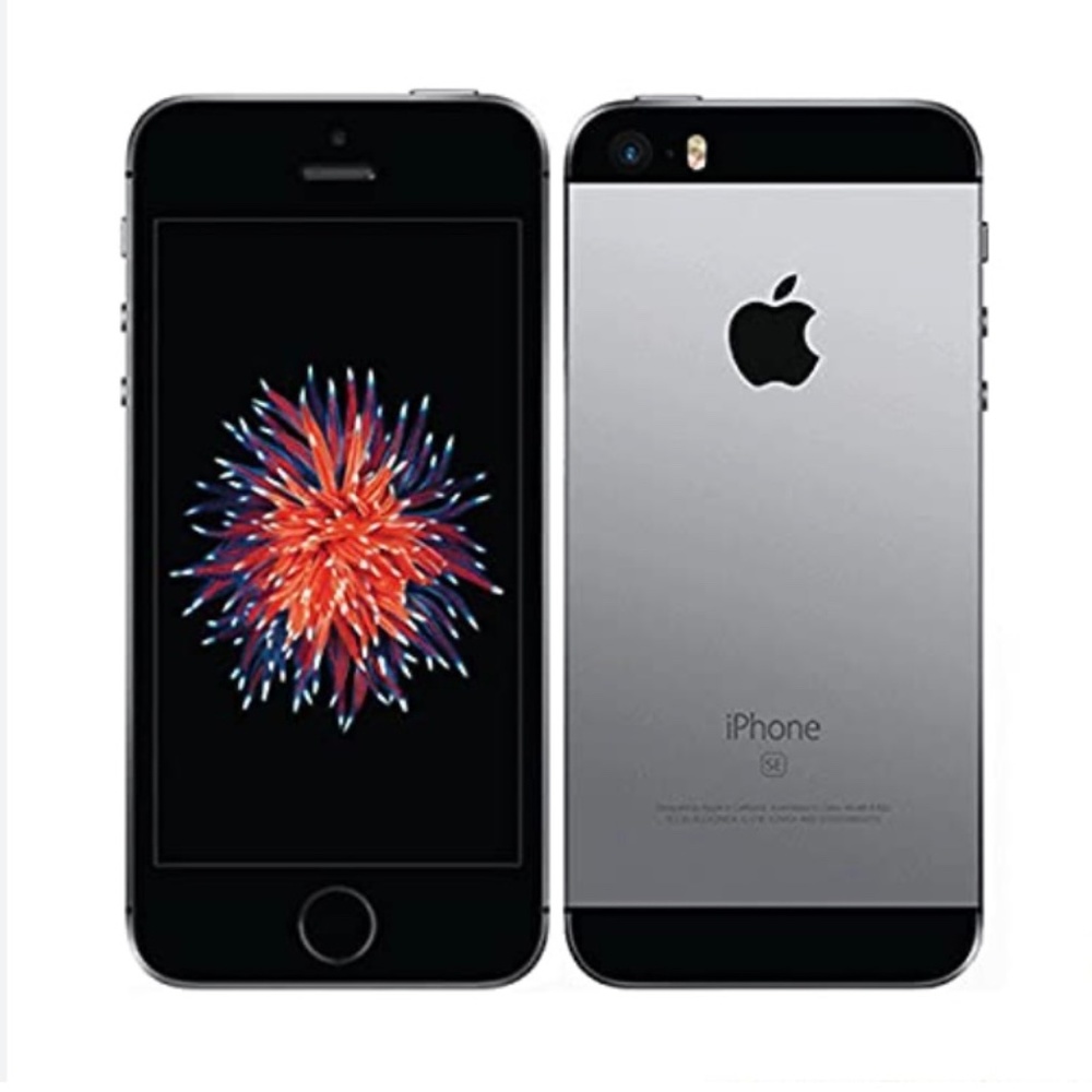 Apple iPhone SE First generation 32 GB unlocked good working condition